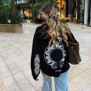 Picture of chromehearts44