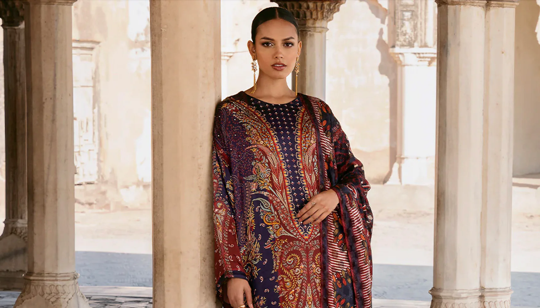 How to Order Pakistani Dresses Online UK Safely and Easily
