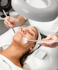 Does Chemical Peels Brighten Stubborn Dark Spots