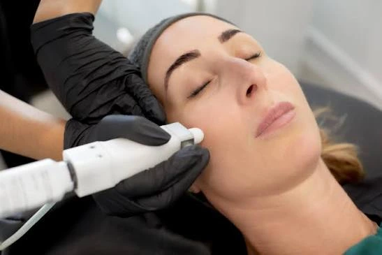How Does Facial Treatment Refresh Your Skin