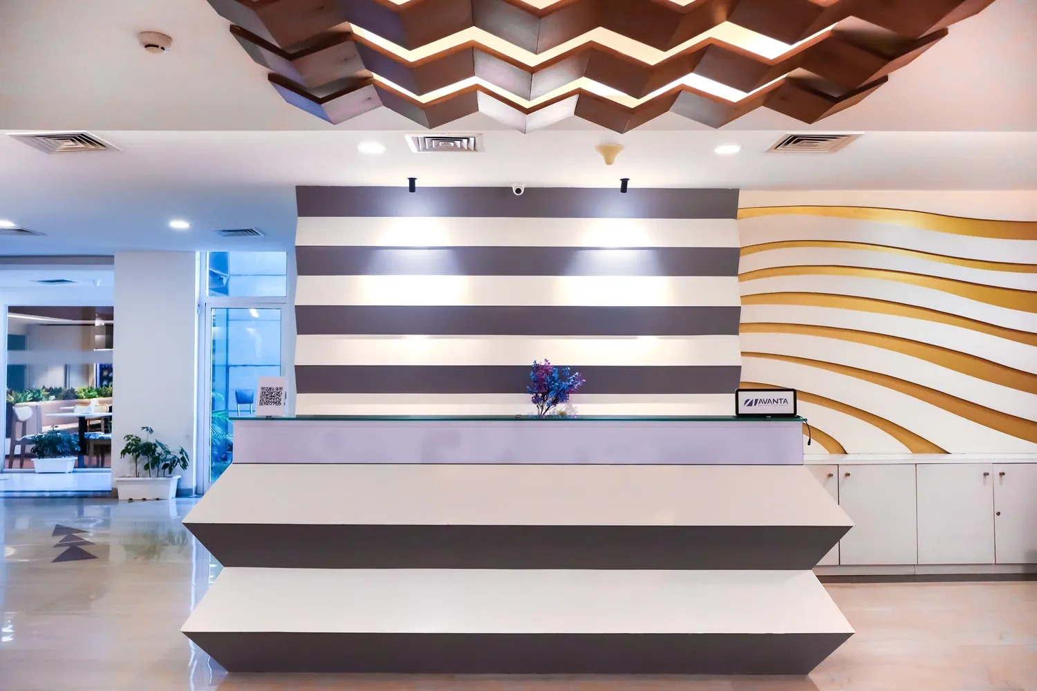 Coworking Space in Gurgaon: Key Factors to Consider Before Renting