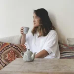 Best herbal teas for esophageal comfort, including chamomile and ginger tea